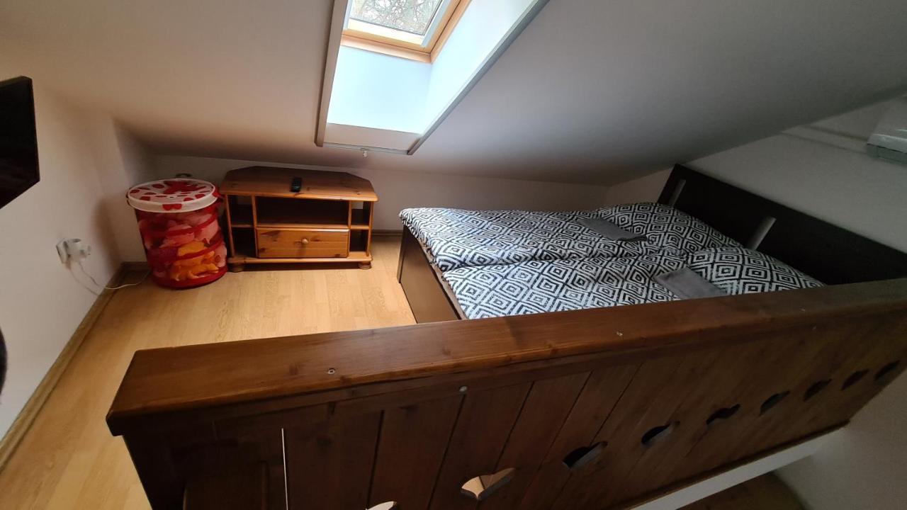 Gyulai Fuerdoe Apartman Buitenkant foto